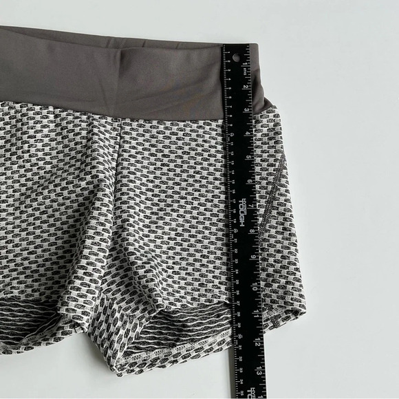 Kewiar Shorts S Gray Side Pockets Waffle Texture Biking Training Gym Athleisure - Picture 4 of 7